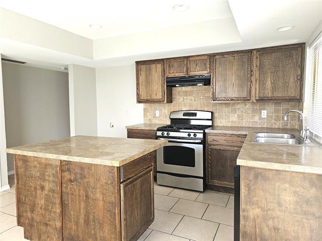 Building Photo - 3014 Ripplewood Dr