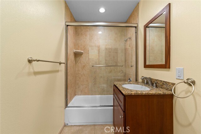 Building Photo - 113 N 1st St