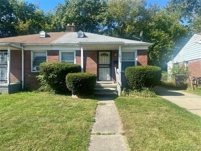 Primary Photo - 15059 Evergreen Rd