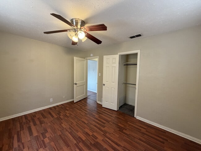 Building Photo - 2818 41st St