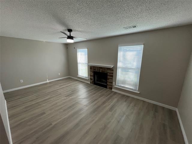 Building Photo - 3840 Scarsdale Ln