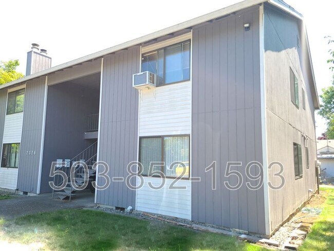 Building Photo - 2326 21st Pl