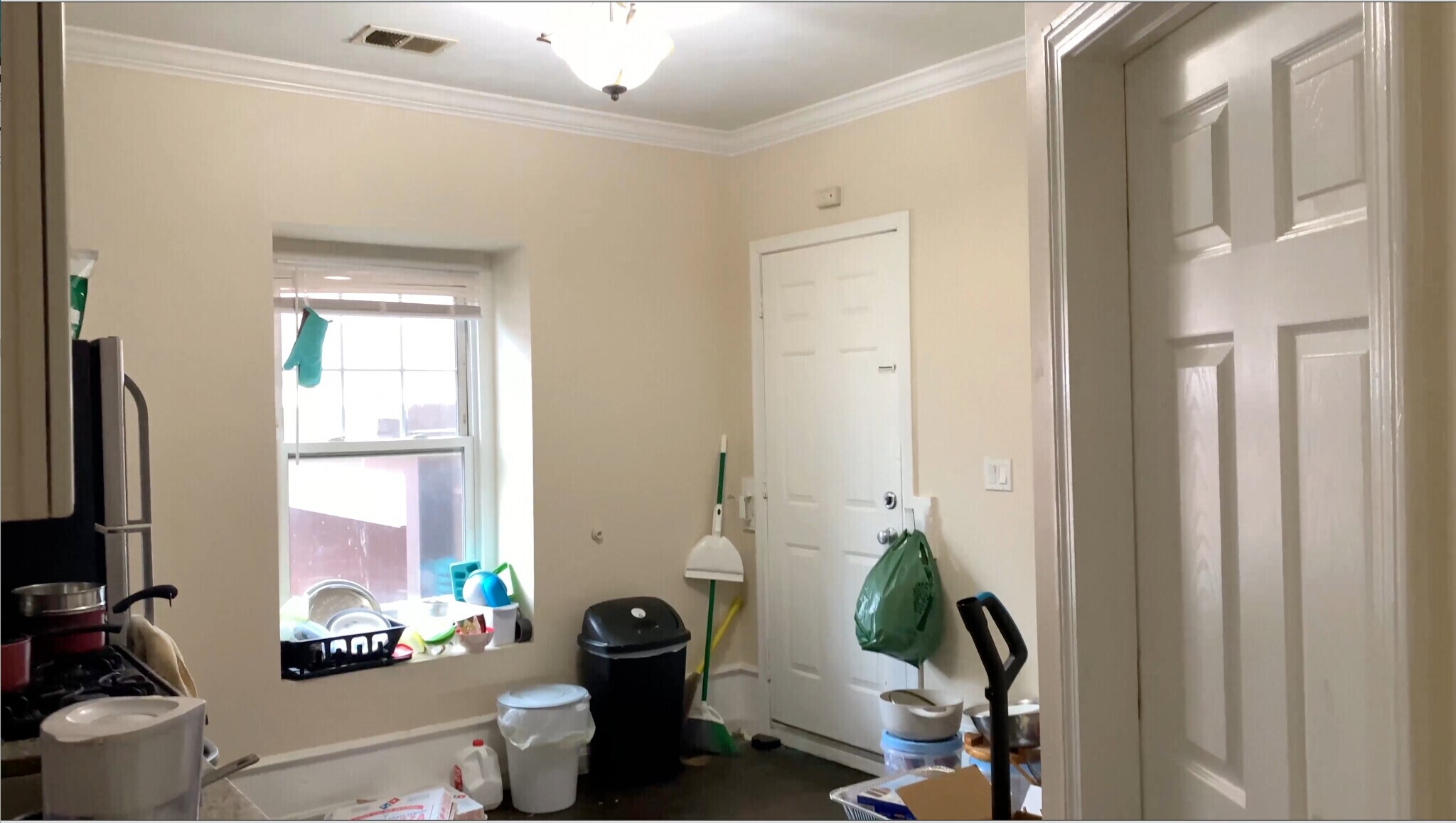 Building Photo - 712 Shawmut Ave