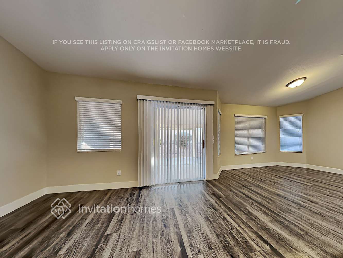 Building Photo - 531 Trocadero St
