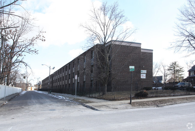 Building Photo - The Maples Apartments