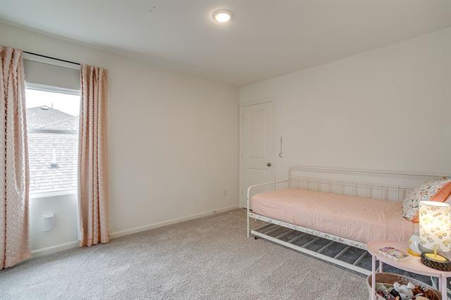 Building Photo - 8300 Stovepipe Dr