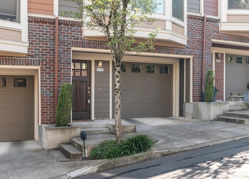 Building Photo - 4132 S Corbett Ave