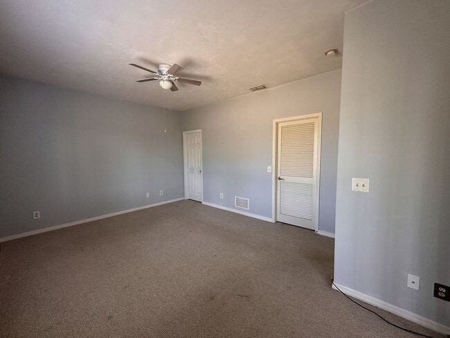 Building Photo - 2 Bedroom 2 Bath in Plantation Bay in Ormond Beach