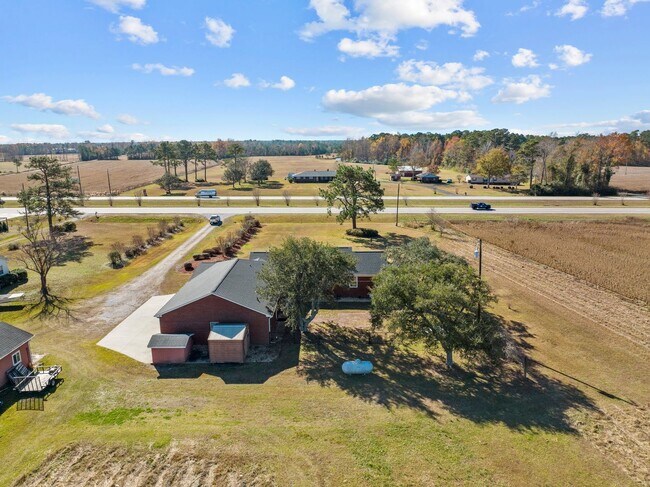 Building Photo - 4015 Freedom Way