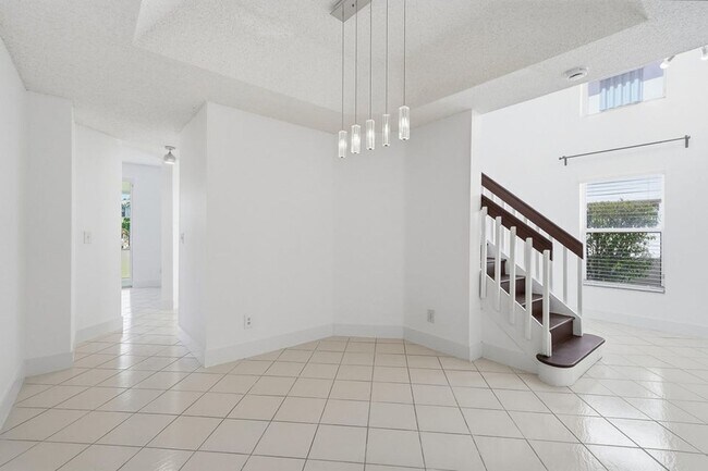 Building Photo - 3422 NW 110th Way