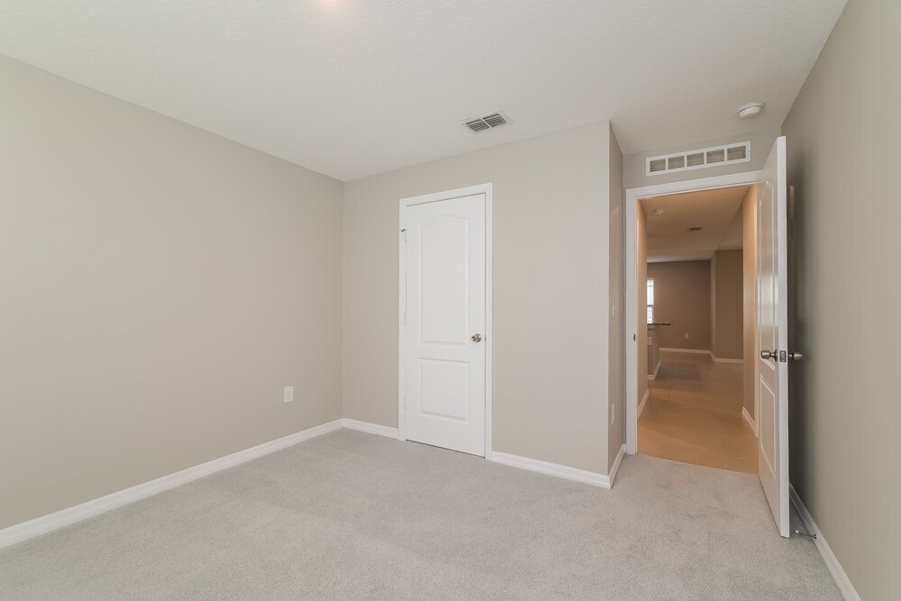 Building Photo - 246 Hyacinth Ct