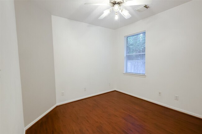 Building Photo - 14 W Archwyck Cir