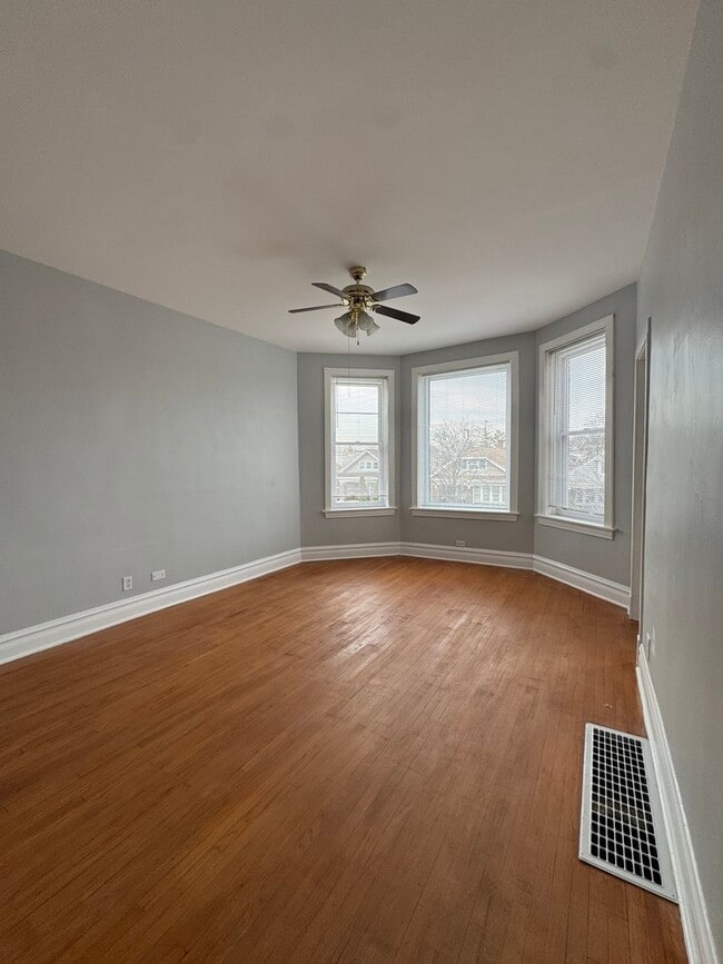 Building Photo - 2329 S Austin Blvd