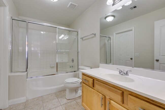 Building Photo - Coming Soon!! 3 Bedroom 2.5 Bathroom Townh...