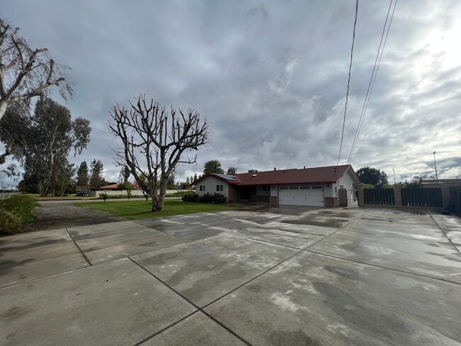 Building Photo - 1108 Nord Ave