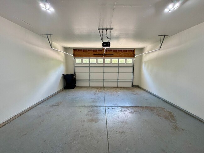 Building Photo - 3302 68th Ave Ct