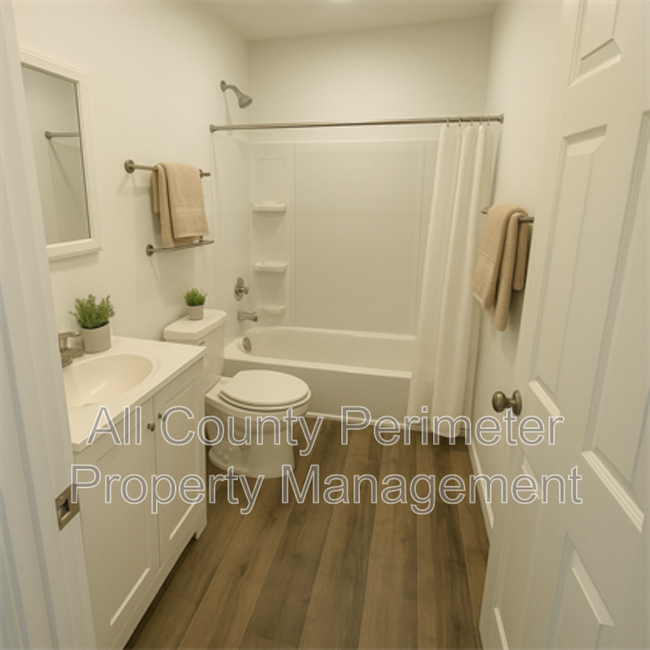 Building Photo - 1154 Windsor St SW