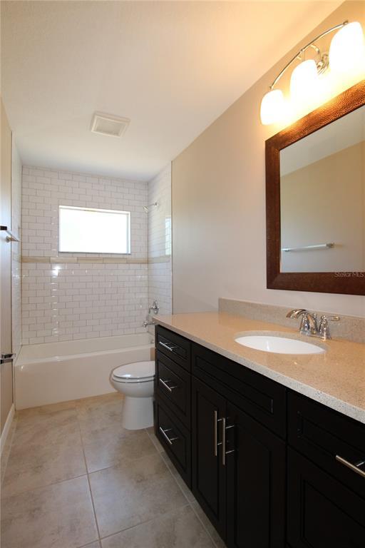 Building Photo - 3356 Howell Pl