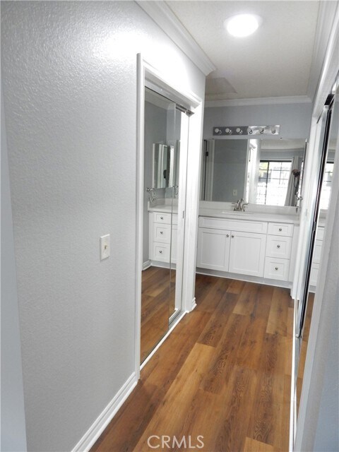 Building Photo - 1732 Crystal Canyon Dr
