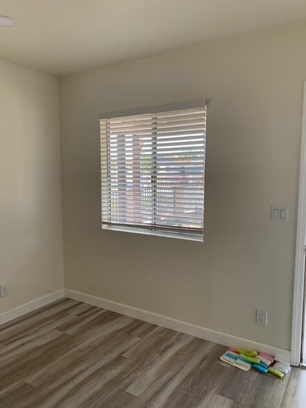 Building Photo - 4302 Muscatel Ave