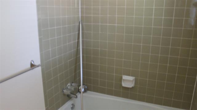Building Photo - 3202 Burgandy Dr