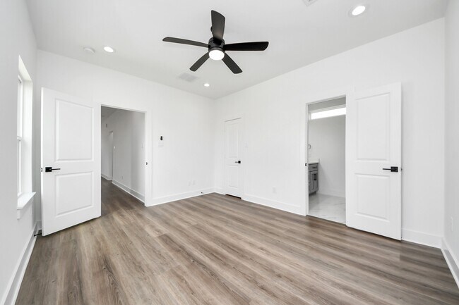 Building Photo - 6273 Rd 5503