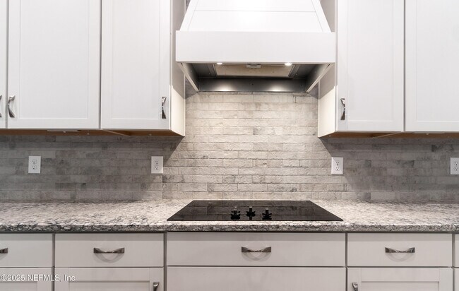 Building Photo - 3214 Carolina Rose Ct