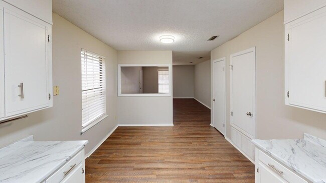Building Photo - Spacious 2-Bedroom Rental Near NAS Pensacola – Ideal Location for Professionals