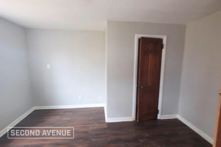 Building Photo - 12 McKinley St