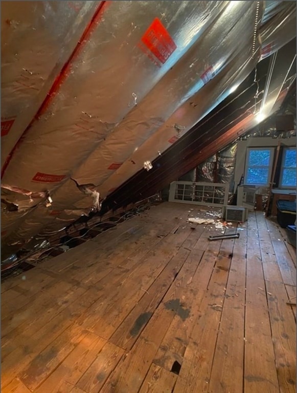 Building Photo - 39 Hull St