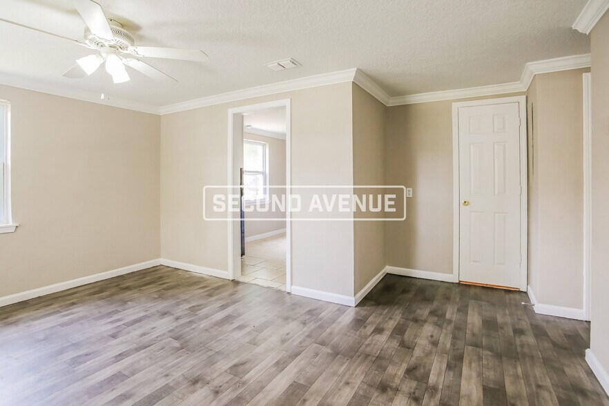 Building Photo - 9159 4th Ave