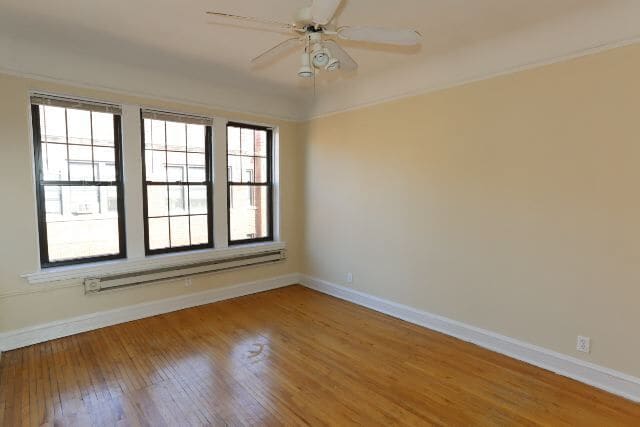 Building Photo - 4337 N Wolcott Ave