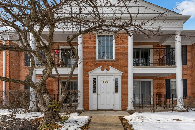 Building Photo - 520 Shorely Dr