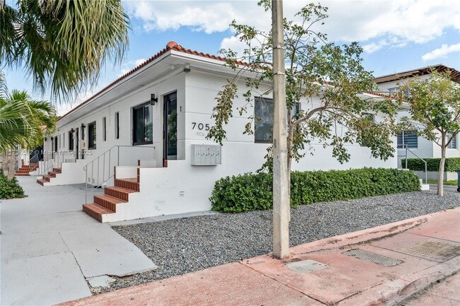 Primary Photo - 705 83rd St
