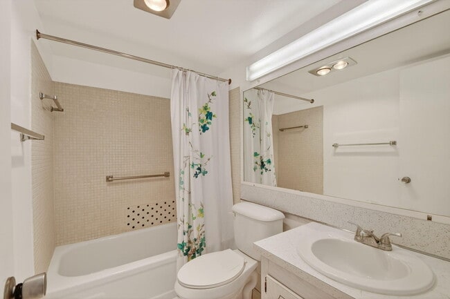 Building Photo - 344 Northampton Q