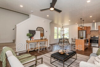 Building Photo - 479 E Violets Cv Ln