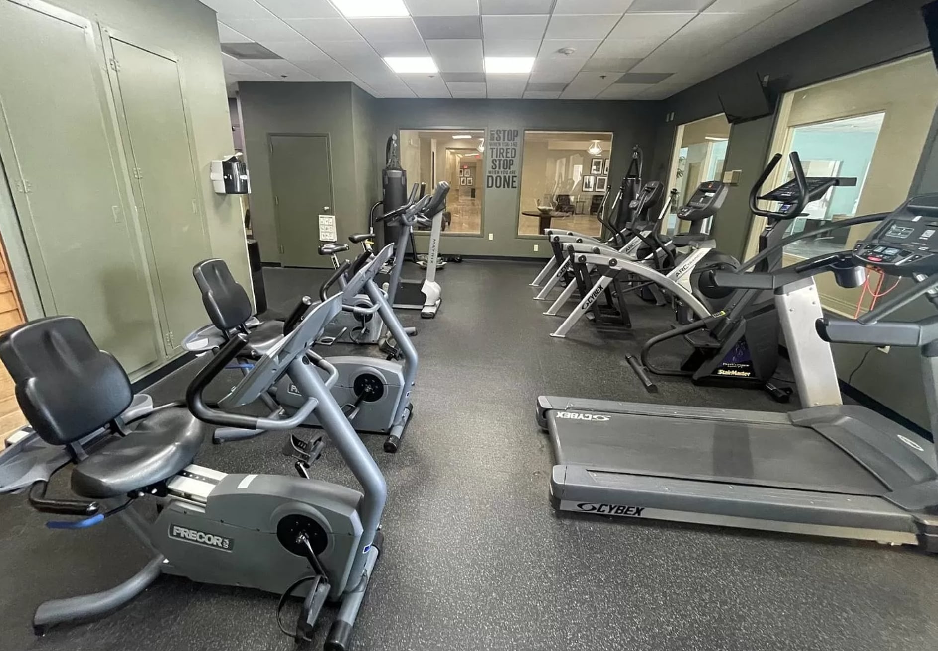 24 Hour Gym - 1205 Saint Charles Ave