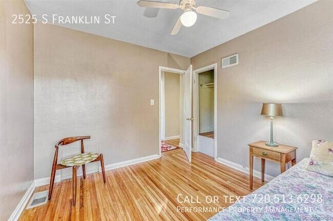 Building Photo - 2525 S Franklin St