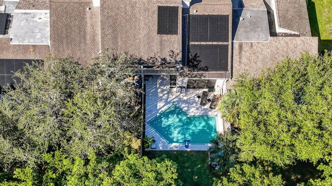 Building Photo - 372 Deer Creek Wildwood Ln E