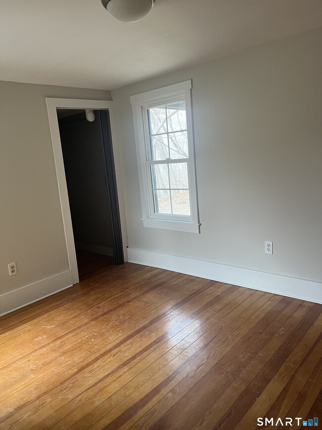 Building Photo - 43 Wallens St