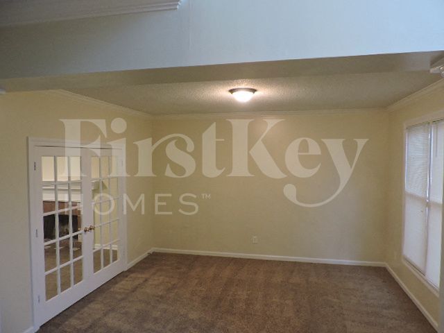 Building Photo - 8554 Mill Farm Cove