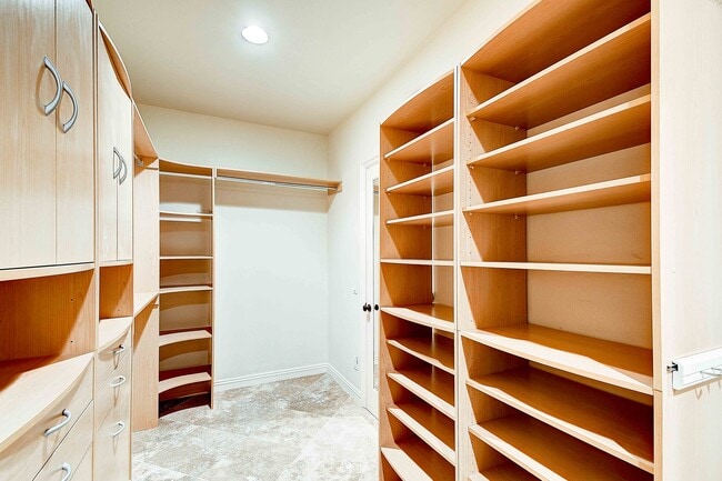 Building Photo - 4132 Prado De Las Cabras