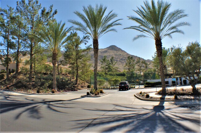 Building Photo - 14752 Eaglehead Mountain Dr
