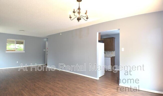 Building Photo - 4707 S Fulton Pl