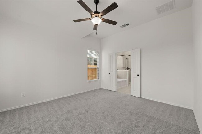 Building Photo - 10739 Blossom River Dr