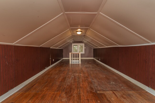 Building Photo - Beautiful brick cottage on Central Avenue ...