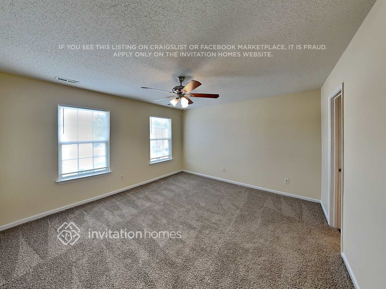 Building Photo - 1718 Mission Oaks St