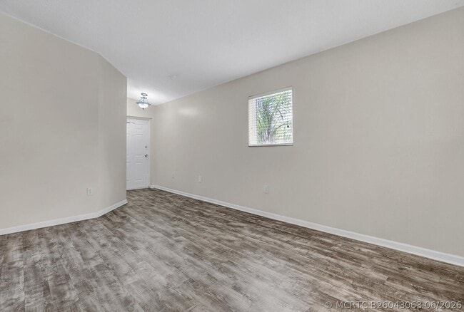 Building Photo - 3790 N Jog Rd