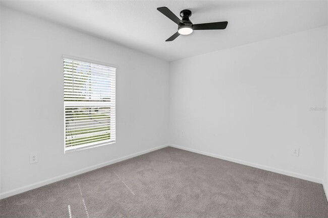 Building Photo - 2378 McKinley Dr
