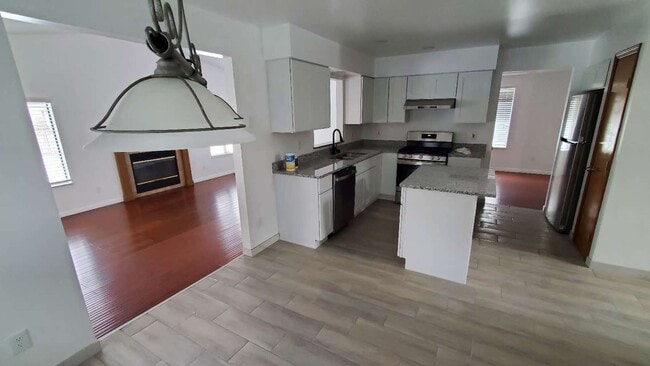 Building Photo - 2574 Cowall Dr